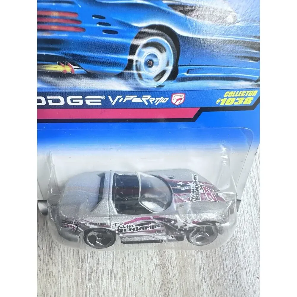 1998 Hot Wheels Collector No #1038 DODGE VIPER RT/10 Silver w/3 Spoke H62